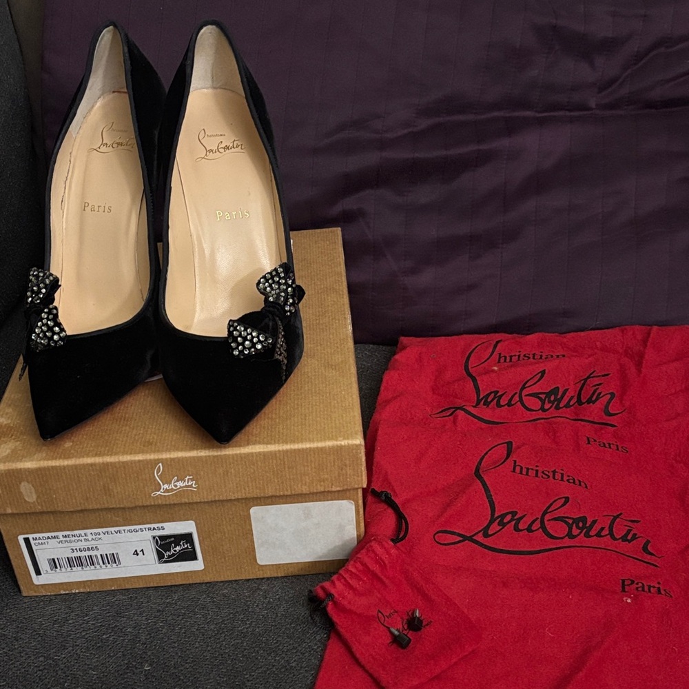 Christian Louboutin Black Heels with Bow Detail